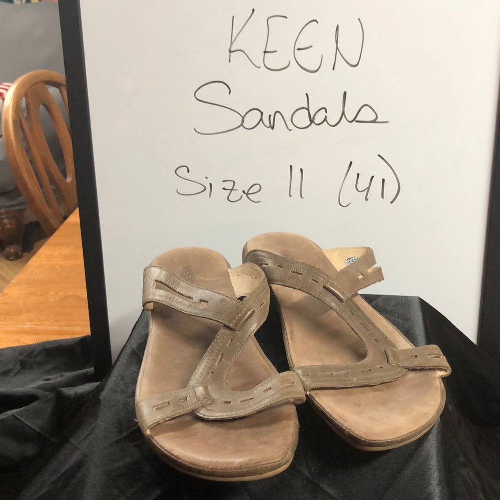 COPY - Keen Brown Sandals